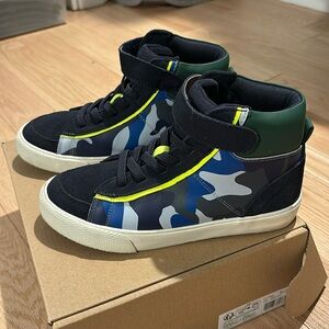 Mini Boden Leather High Tops Size 32 / 13.5